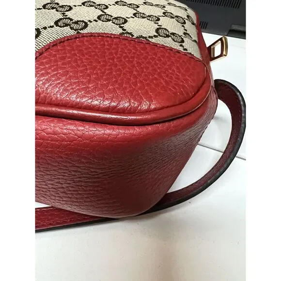 Gucci Bree GG Supreme Camera Crossbody W/Red Leather W/Cert. Of Authenticity - Picture 14 of 15